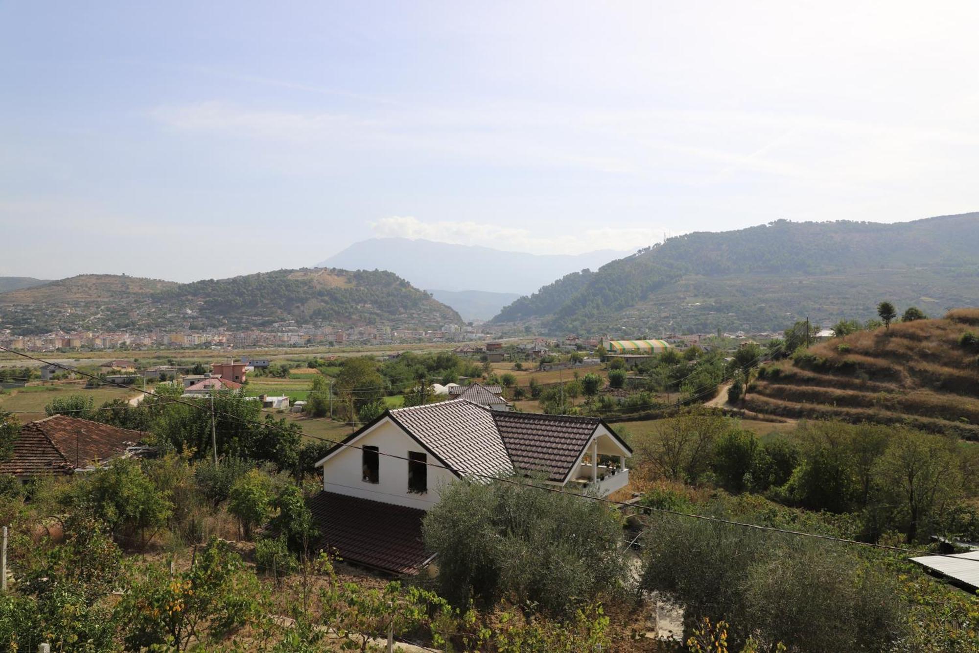 Villa Rexho *