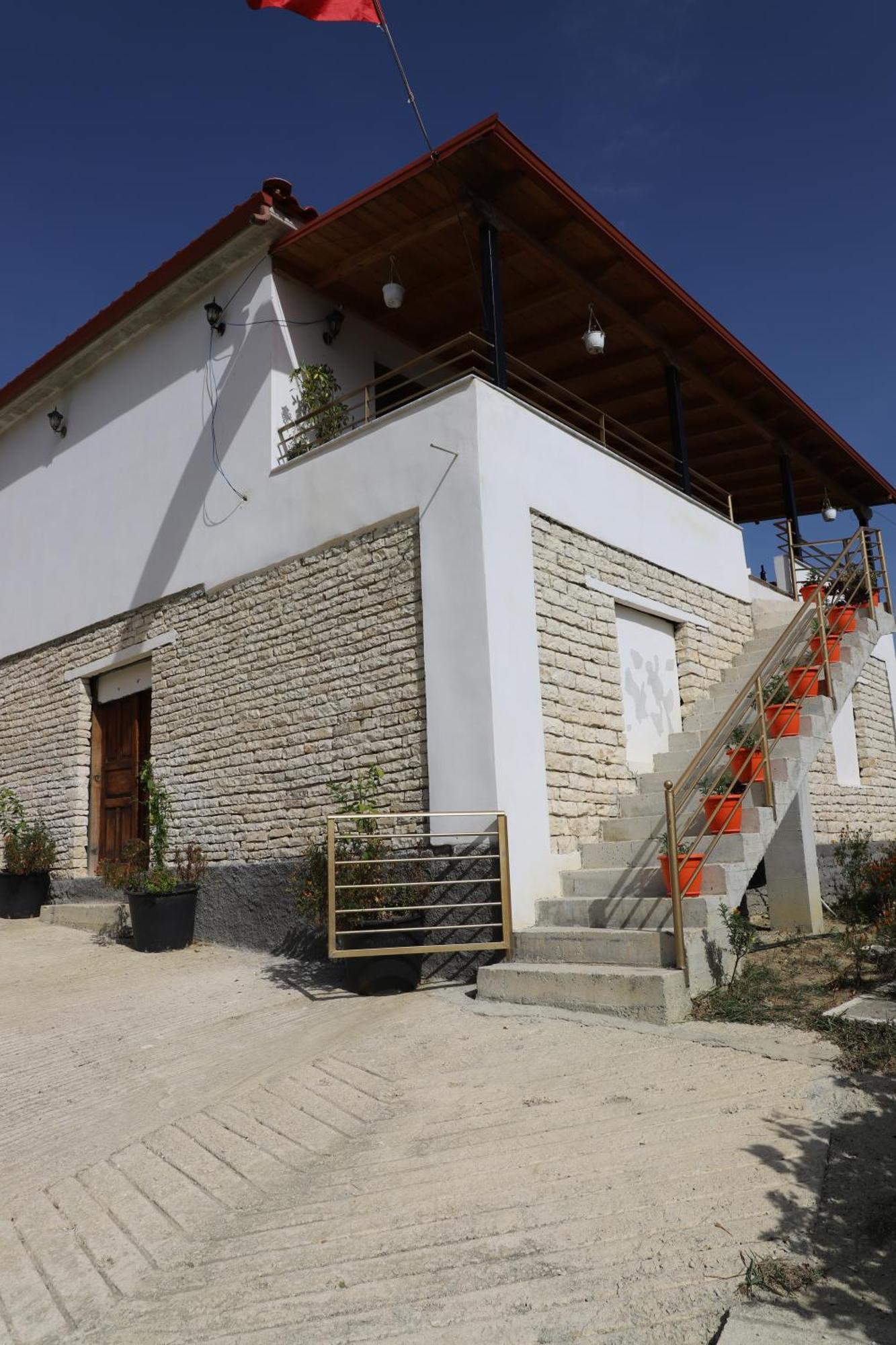 Rexho Villa Berat