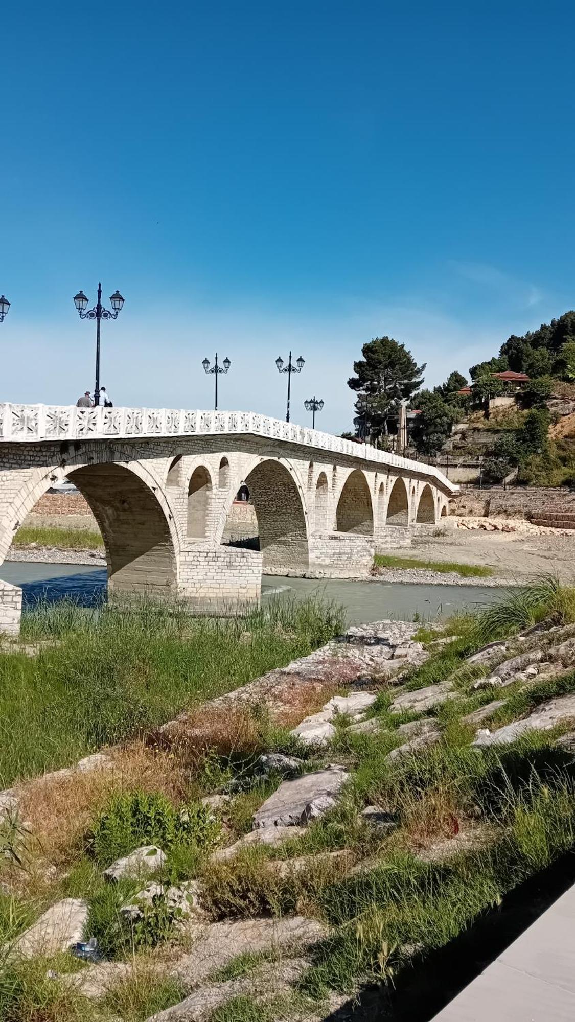 Rexho Villa *